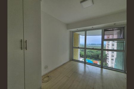 Apartamento à venda com 94m², 2 quartos e 1 vagaQuarto