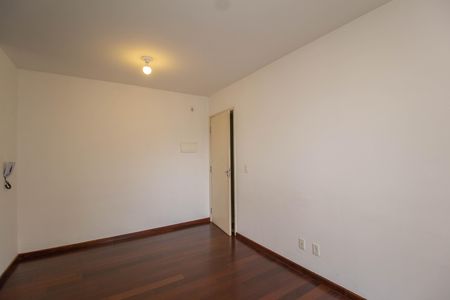 Apartamento para alugar com 50m², 2 quartos e 1 vaga Apartamento para alugar com 50m², 2 quartos e 1 vagaSala