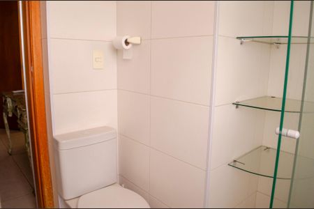 Banheiro da Suíte 1 de apartamento para alugar com 1 quarto, 47m² em Setor Marista, Goiânia