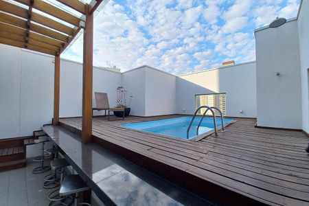 Apartamento para alugar com 189m², 3 quartos e 3 vagasÁrea comum - Piscina