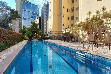 Apartamento para alugar com 189m², 3 quartos e 3 vagasÁrea comum - Piscina