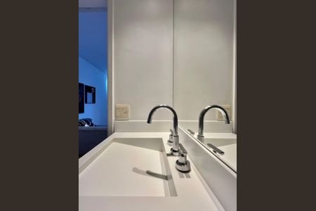 Apartamento para alugar com 189m², 3 quartos e 3 vagasBanheiro social
