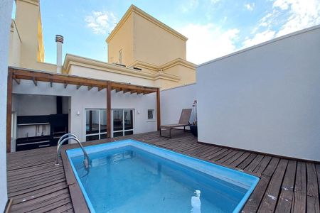 Apartamento para alugar com 189m², 3 quartos e 3 vagasÁrea comum - Piscina