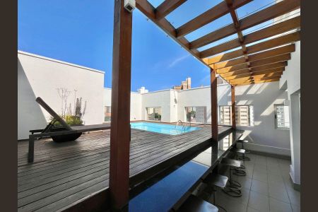 Apartamento para alugar com 189m², 3 quartos e 3 vagasPiscina