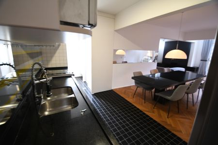 Apartamento para alugar com 189m², 3 quartos e 3 vagasCozinha