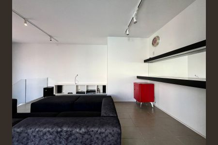 Apartamento para alugar com 189m², 3 quartos e 3 vagasSala