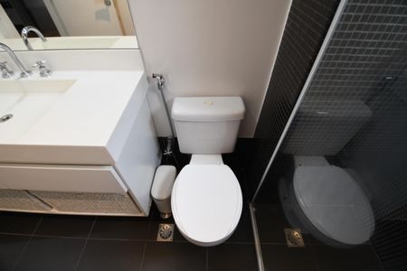 Apartamento para alugar com 189m², 3 quartos e 3 vagasBanheiro da Suíte 2