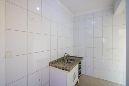 Cozinha de apartamento para alugar com 2 quartos, 55m² em Vila Humaitá, Santo André