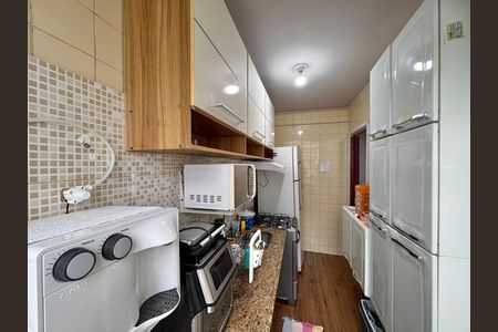 Apartamento para alugar com 56m², 2 quartos e 1 vaga Apartamento para alugar com 56m², 2 quartos e 1 vagaCozinha e Área de Serviço
