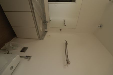 Apartamento para alugar com 110m², 2 quartos e sem vagaBanheiro da Suíte