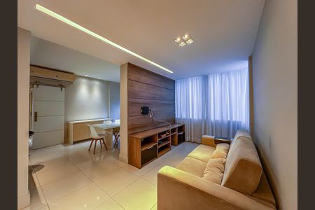 Apartamento para alugar com 2 quartos, 72m² em Laranjeiras, Rio de Janeiro