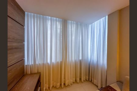 Apartamento para alugar com 2 quartos, 72m² em Laranjeiras, Rio de Janeiro