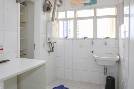 Apartamento à venda com 138m², 3 quartos e 2 vagas Apartamento à venda com 138m², 3 quartos e 2 vagasÁrea de Serviço