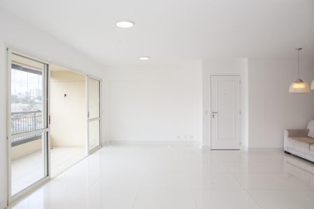 Sala de apartamento para alugar com 3 quartos, 138m² em Vila Ipojuca, São Paulo