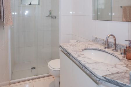 Apartamento à venda com 138m², 3 quartos e 2 vagas Apartamento à venda com 138m², 3 quartos e 2 vagasBanheiro Social