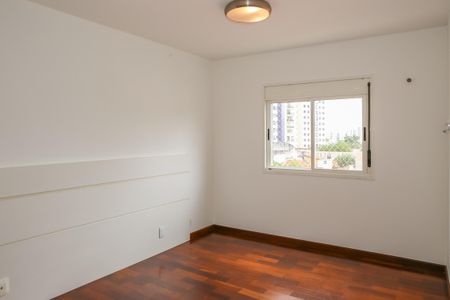 Apartamento à venda com 138m², 3 quartos e 2 vagas Apartamento à venda com 138m², 3 quartos e 2 vagasSuíte 1