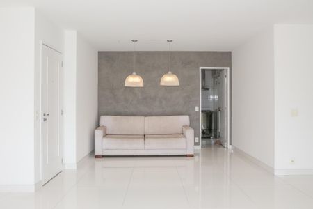 Apartamento à venda com 138m², 3 quartos e 2 vagas Apartamento à venda com 138m², 3 quartos e 2 vagasSala
