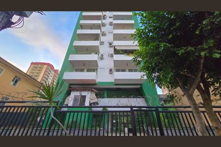 Apartamento para alugar com 60m², 2 quartos e 1 vaga Apartamento para alugar com 60m², 2 quartos e 1 vagaFachada e portaria