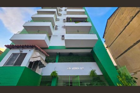 Apartamento para alugar com 60m², 2 quartos e 1 vaga Apartamento para alugar com 60m², 2 quartos e 1 vagaFachada e portaria