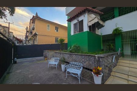 Apartamento para alugar com 60m², 2 quartos e 1 vaga Apartamento para alugar com 60m², 2 quartos e 1 vagaHall de entrada