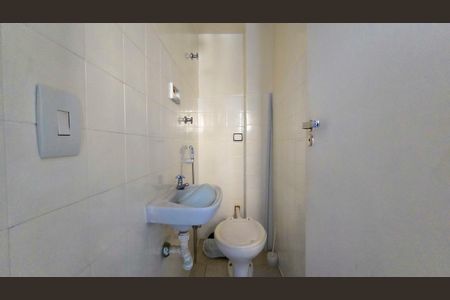 Banheiro de  de apartamento para alugar com 2 quartos, 60m² em Lins de Vasconcelos, Rio de Janeiro