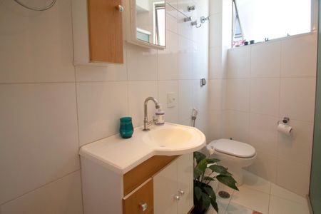 Apartamento para alugar com 87m², 2 quartos e sem vagaBanheiro