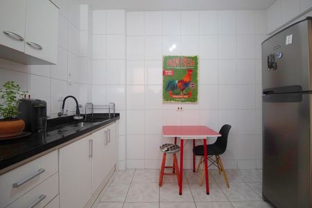 Apartamento para alugar com 87m², 2 quartos e sem vagaCozinha