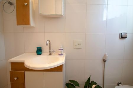 Apartamento para alugar com 87m², 2 quartos e sem vagaBanheiro