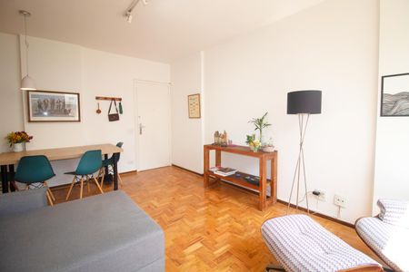 Apartamento para alugar com 87m², 2 quartos e sem vagaSala