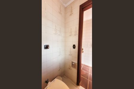 Casa à venda com 291m², 4 quartos e 2 vagas Casa à venda com 291m², 4 quartos e 2 vagasEdícula