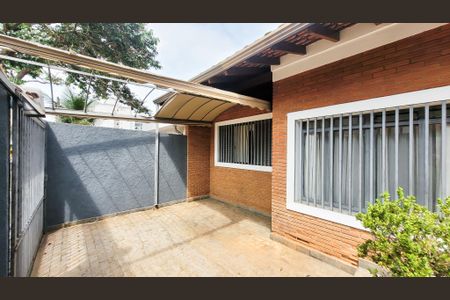 Casa à venda com 291m², 4 quartos e 2 vagas Casa à venda com 291m², 4 quartos e 2 vagasÁrea comum