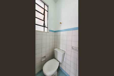 Casa à venda com 291m², 4 quartos e 2 vagas Casa à venda com 291m², 4 quartos e 2 vagasEdícula