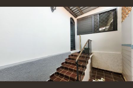 Casa à venda com 291m², 4 quartos e 2 vagas Casa à venda com 291m², 4 quartos e 2 vagasQuintal