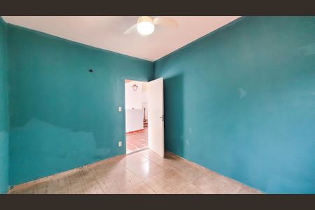 Casa à venda com 291m², 4 quartos e 2 vagas Casa à venda com 291m², 4 quartos e 2 vagasEdícula