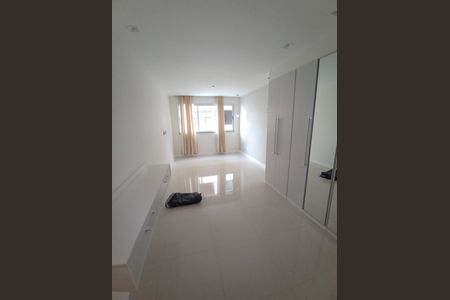 Apartamento à venda com 177m², 4 quartos e 1 vaga Apartamento à venda com 177m², 4 quartos e 1 vagaQuarto