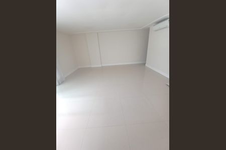 Apartamento à venda com 177m², 4 quartos e 1 vaga Apartamento à venda com 177m², 4 quartos e 1 vagaQuarto
