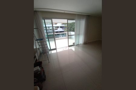 Apartamento à venda com 177m², 4 quartos e 1 vaga Apartamento à venda com 177m², 4 quartos e 1 vagaQuarto