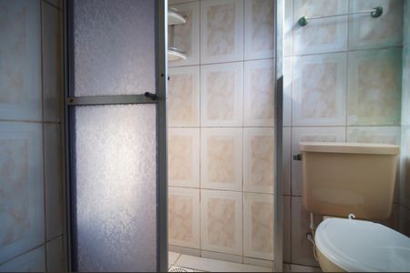 Casa à venda com 110m², 3 quartos e 2 vagasBanheiro