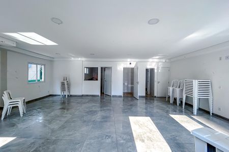 Apartamento à venda com 80m², 3 quartos e 2 vagasÁrea comum - Salão de festas