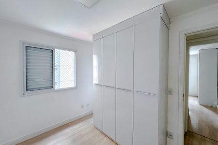 Apartamento à venda com 80m², 3 quartos e 2 vagasQuarto 1
