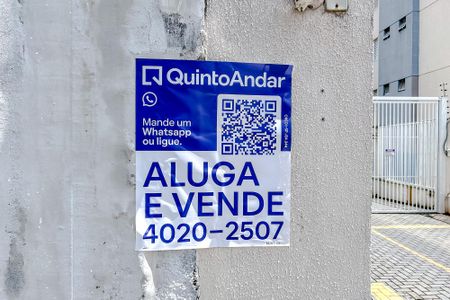 Apartamento à venda com 80m², 3 quartos e 2 vagasPlaquinha