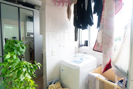 Apartamento à venda com 64m², 2 quartos e 1 vaga Apartamento à venda com 64m², 2 quartos e 1 vagaLavanderia