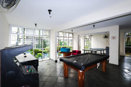 Apartamento à venda com 60m², 2 quartos e 2 vagasSÁrea comum - alão de Jogos