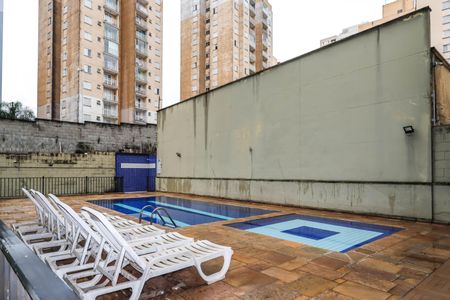 Apartamento à venda com 60m², 2 quartos e 2 vagasÁrea comum - Piscina