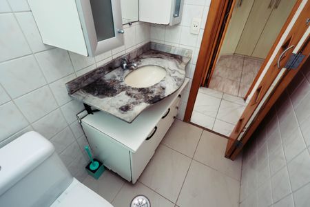 Apartamento à venda com 60m², 2 quartos e 2 vagasBanheiro