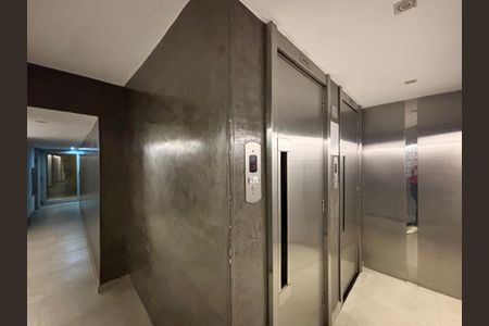 Apartamento para alugar com 55m², 2 quartos e sem vagaÁrea externa - elevadores