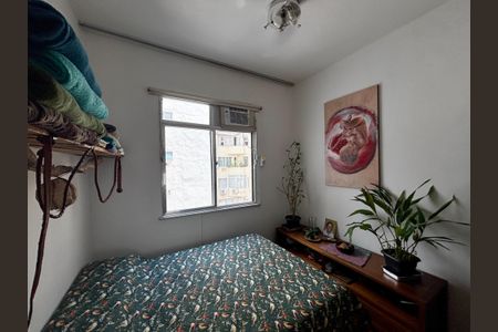 Apartamento para alugar com 55m², 2 quartos e sem vagaSuíte