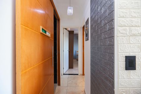 Apartamento à venda com 60m², 2 quartos e 1 vaga Apartamento à venda com 60m², 2 quartos e 1 vagaCorredor