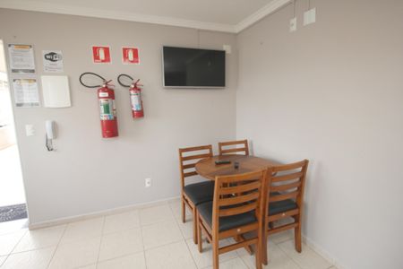 Apartamento para alugar com 55m², 2 quartos e 1 vagaÁrea comum