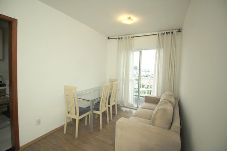 Sala de apartamento para alugar com 2 quartos, 55m² em Vila Príncipe de Gales, Santo André